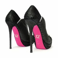 YS Boots Casta Black