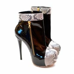 YS Boots Tormenta Black Patent